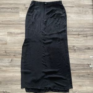 La Chic AKRIS Silk Black Maxi Skirt with Slit